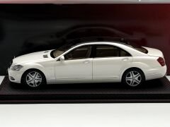 1:18 Mercedes-Benz S600L W221 Diamond White - Motorhelix