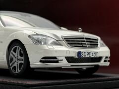 1:18 Mercedes-Benz S600L W221 Diamond White - Motorhelix