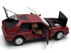 1:18 Lancia Delta S4 1985 Red 74771 - Autoart Signature