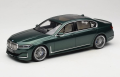 1:18 BMW 7 Series B7 G12 2023 Green GT942 - GT Spirit
