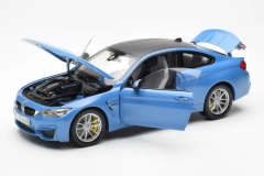 1:18 BMW M4 F82 Coupe Yas Marina Blue 2014 - Paragon