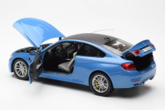 1:18 BMW M4 F82 Coupe Yas Marina Blue 2014 - Paragon