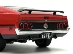 1:18 Ford Mustang Mach 1 Red Fastback 1971 72822 - Autoart