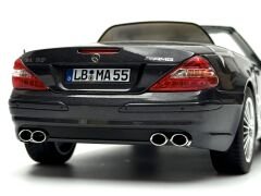 1:18 Mercedes-Benz SL55 AMG 2001 R230 - Norev