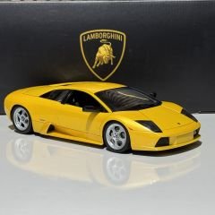1:18 Lamborghini Murcielago Met Yellow 74511 - Autoart