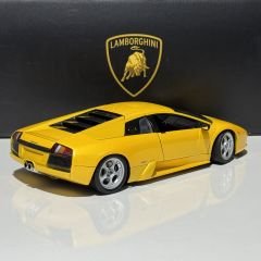 1:18 Lamborghini Murcielago Met Yellow 74511 - Autoart