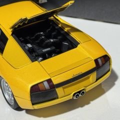 1:18 Lamborghini Murcielago Met Yellow 74511 - Autoart