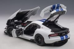 1:18 Dodge Viper GTS-R Commerorative Edt ACR - Autoart
