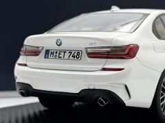 1:18 BMW 330i G20 White 2019 - Norev