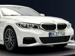 1:18 BMW 330i G20 White 2019 - Norev