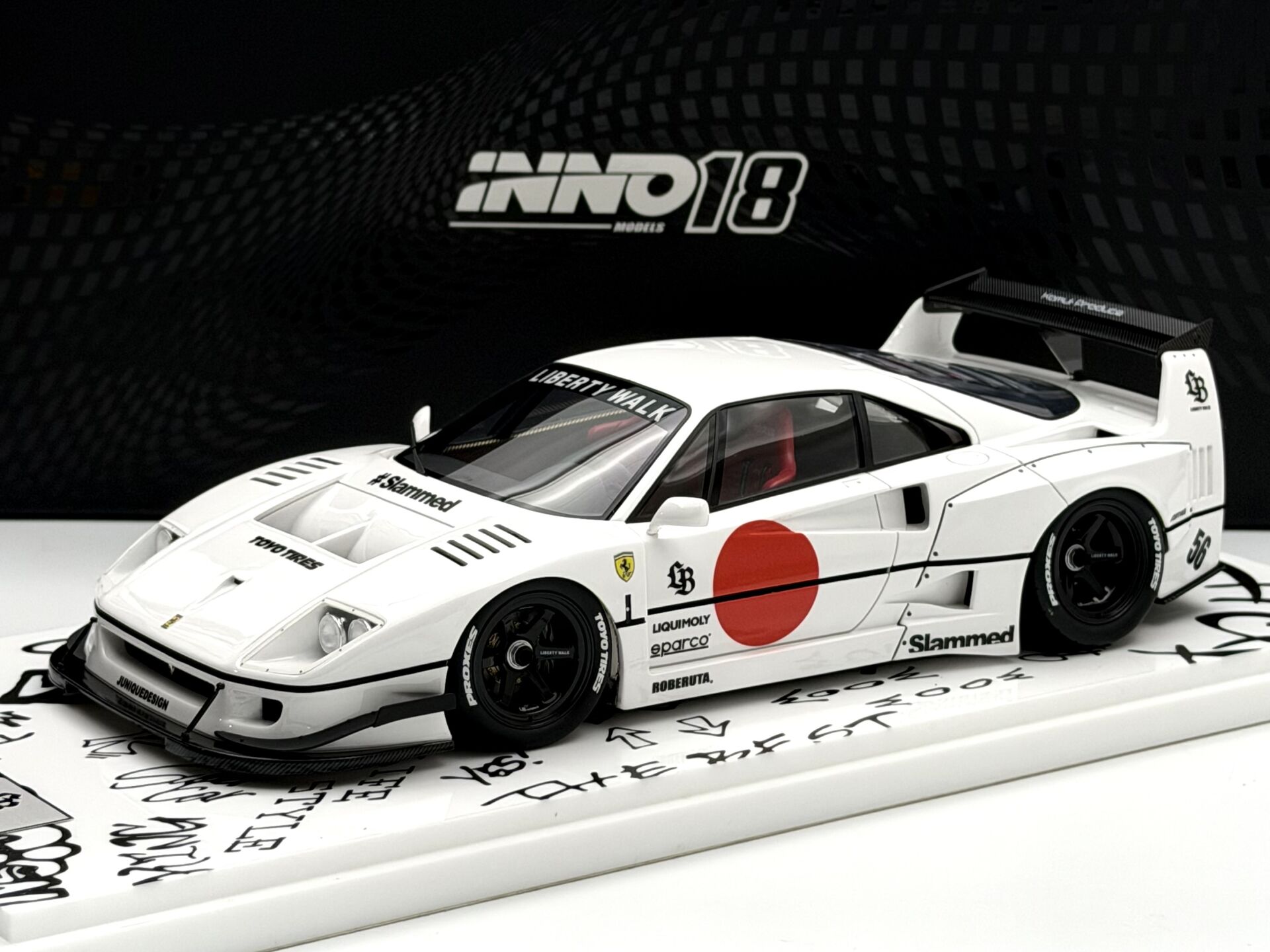 1:18 Ferrari F40 LBWK Tokyo Auto Salon 2023 Japan Flag - INNO