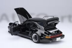 1:18 Porsche 930 Turbo Wangan Midnight Blackbird - Autoart