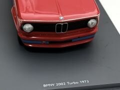 1:18 BMW 2002 Turbo 1973 Red with Showcase - Spark
