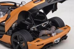 1:18 Koenigsegg Agera RS Orange/Black Carbon 79023 - Autoart