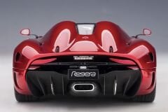 1:18 Koenigsegg Regera Candy Red 79026 - Autoart