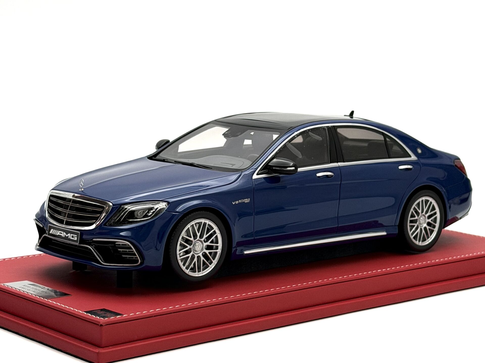 1:18 Mercedes-Benz S63 AMG W222 Blue/Silver - MK Miniatures