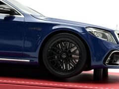 1:18 Mercedes-Benz S63 AMG W222 Blue/Black - MK Miniatures