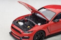 1:18 Ford Mustang Shelby GT-350R Race Red - Autoart
