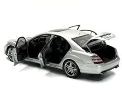 1:18 Mercedes-Benz S63 AMG W221 Iridium Silver - Autoart Dealer