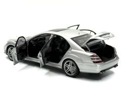 1:18 Mercedes-Benz S63 AMG W221 Iridium Silver - Autoart Dealer