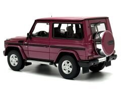 1:18 Mercedes-Benz G500 SWB 1998 Red 76113 - Autoart