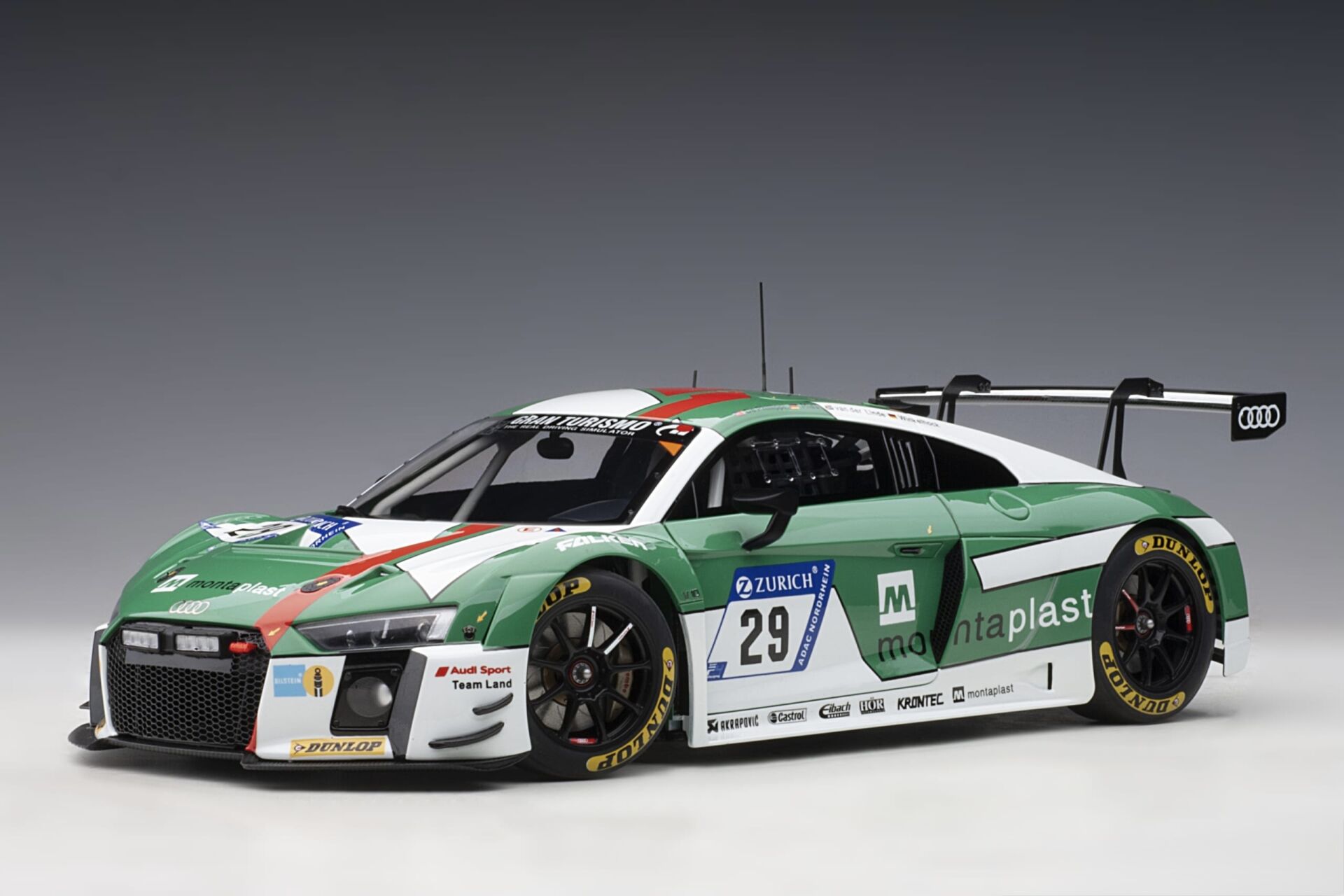 1:18 Audi R8 LMS Nürburgring 2017 Winner #29 - Autoart