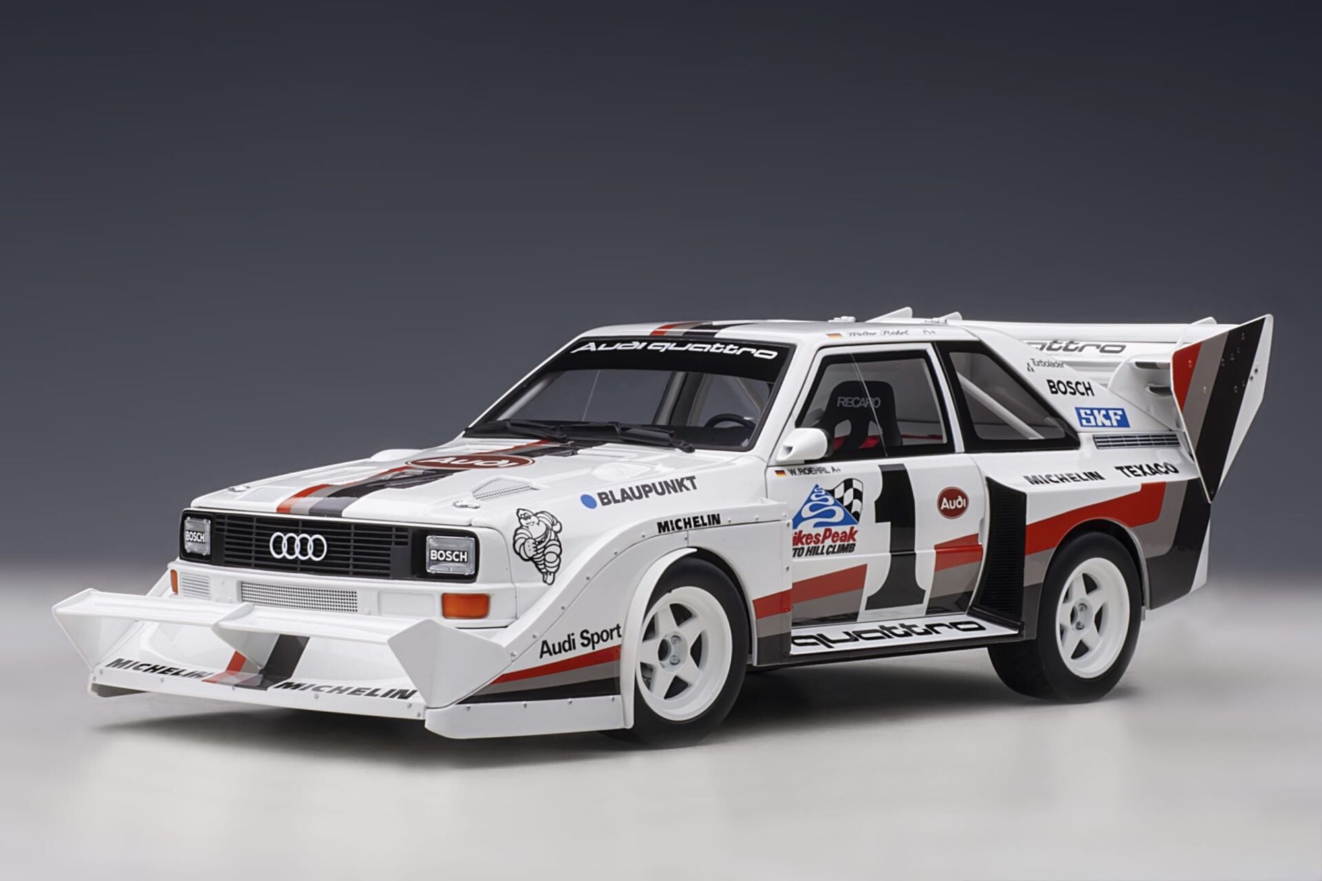 1:18 AUDI Sport Quattro S1 Pikes Peak Winner Röhrl #1 - Autoart