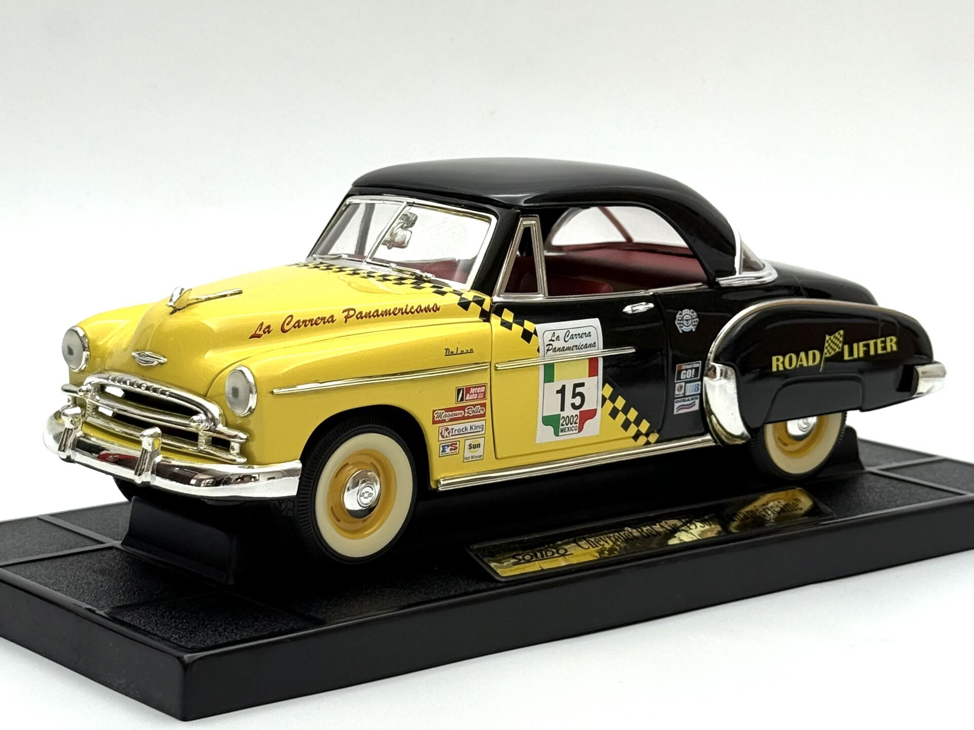 1:18 Chevrolet Bel Air Panamericaine 1950 - Solido Eski Üretim