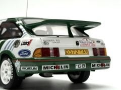 1:18 Ford Sierra Cosworth RS Tour De Corse Rally 1988 - Autoart