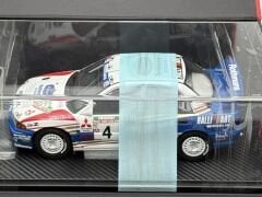 1:18 Mitsubishi Lancer Evo 3 Ralliart with Showcase - One Model