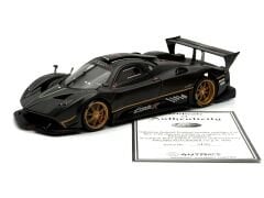 1:18 Pagani Zonda R Carbon Fiber Pattern 78261 - Autoart Signature