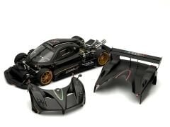 1:18 Pagani Zonda R Carbon Fiber Pattern 78261 - Autoart Signature