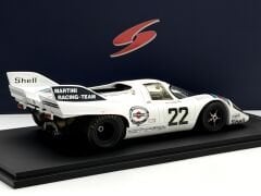 1:18 Porsche 917K Le Mans Winner 1971 with Showcase - Spark