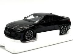 1:18 BMW M4 G82 Black Metallic 2024 - Minichamps