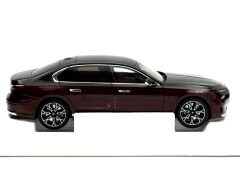 1:18 BMW i7 G70 Red/Black Metallic 2024 - Minichamps