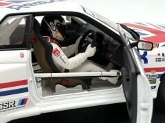1:18 Nissan Skyline R32 Reebok with Driver Figure - Autoart Millennium