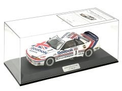 1:18 Nissan Skyline R32 Reebok with Driver Figure - Autoart Millennium
